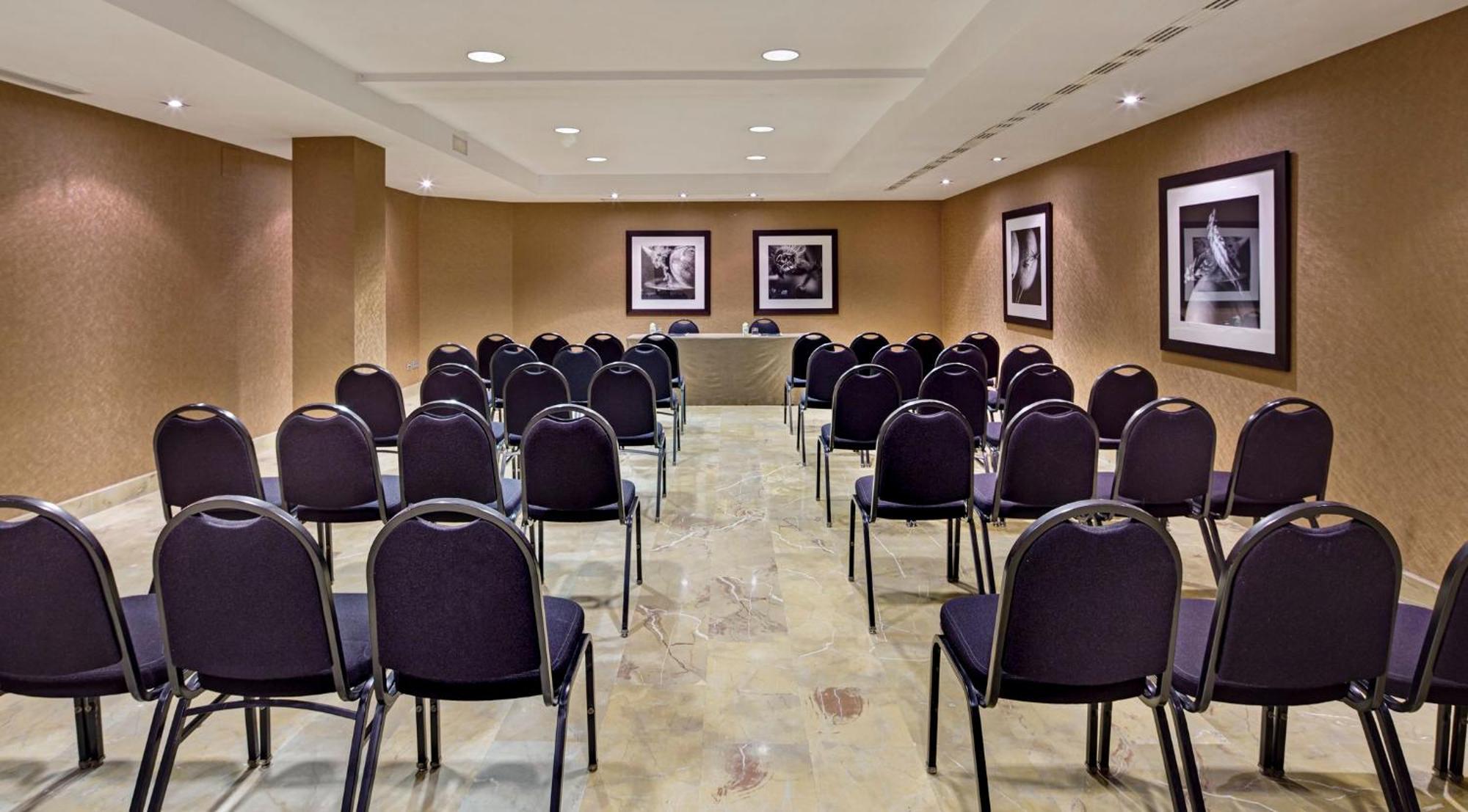Sercotel Puerta De La Catedral Hotel 4*